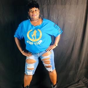 Meet your Posher, Jeannetta